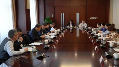 聚焦推进能源结构转型，上海市政协提案委召开重点提案督办提案者沟通协商会