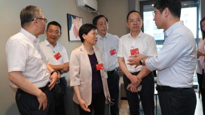 助力打造保障性住房“上海模式”，上海市政协开展平时视察