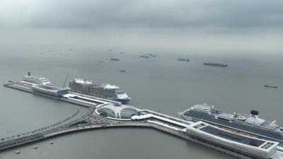 上海邮轮口岸单日出入境超2.3万人次，两大港口再现“四船同靠”