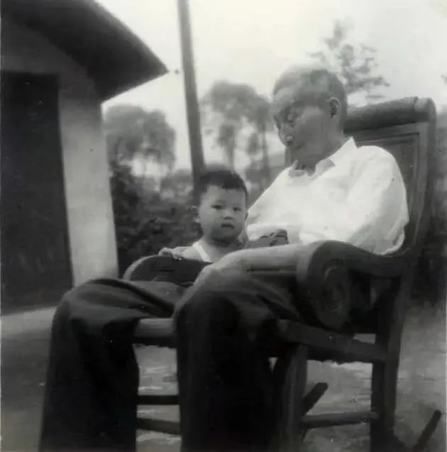 幼年的陈晓帆与陈望道