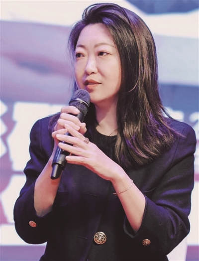 民革党员莫霞