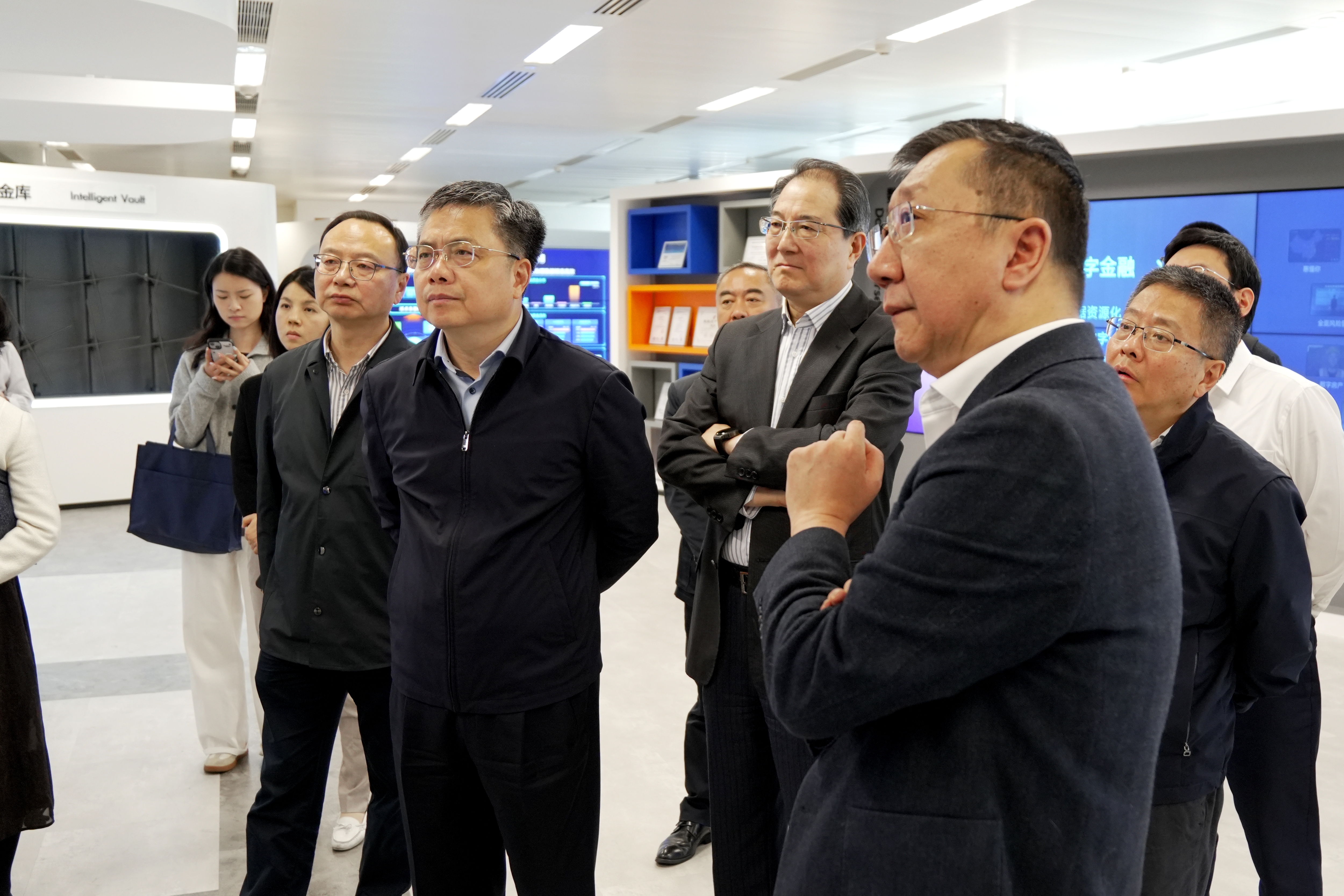 考察建信金融科技有限责任公司