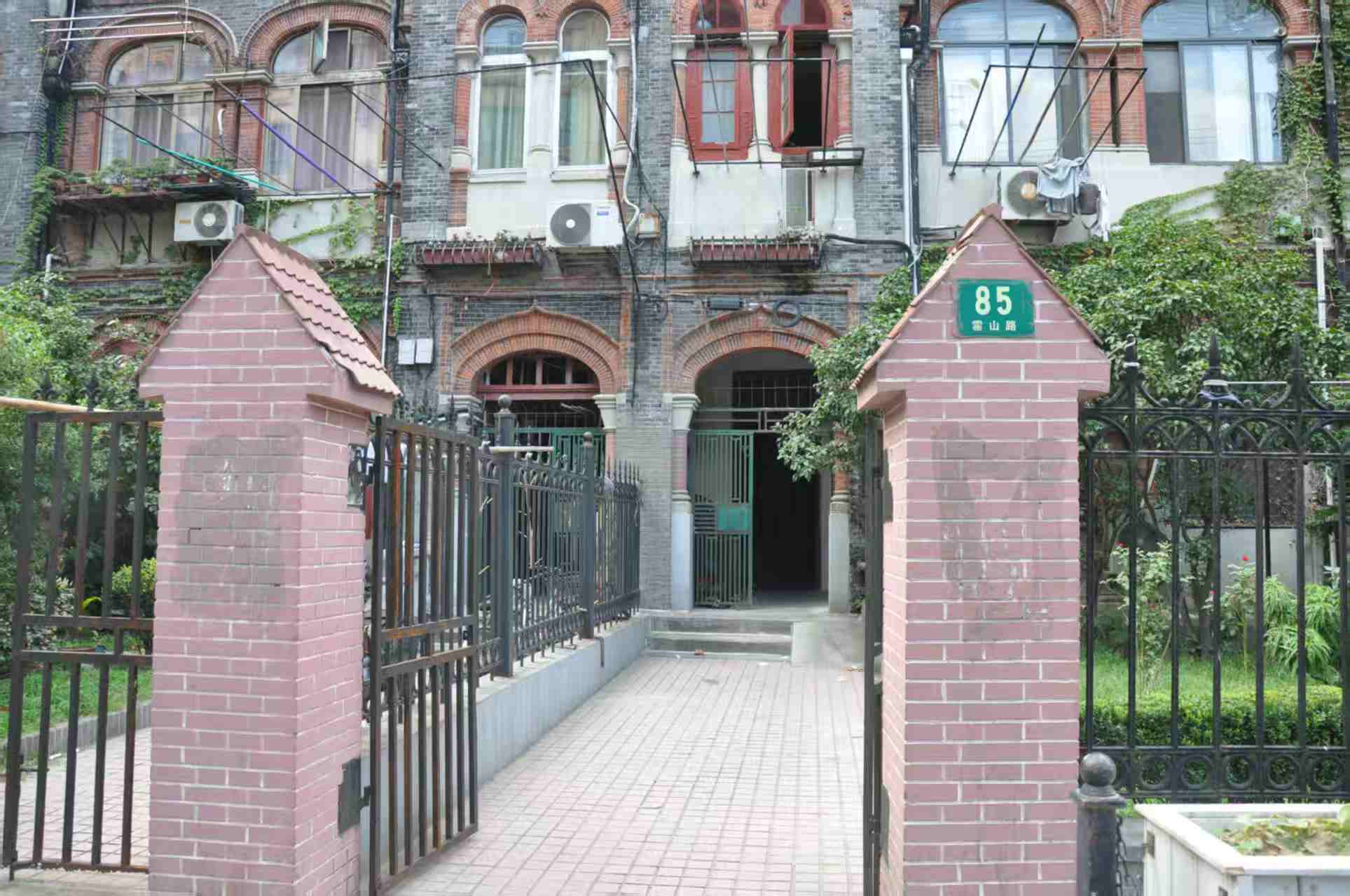 霍山路85号