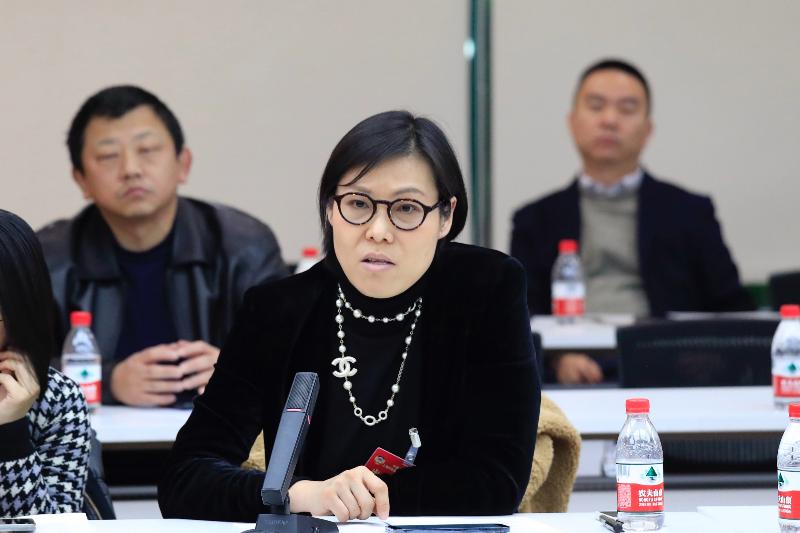 周忆在政协会议上发言 黄浦区政协供图