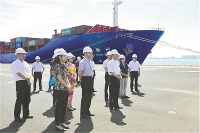 2019年8月 &nbsp; &nbsp;郝明金带队就民建中央重点调研专题“推动海南建设国际旅游消费中心”赴海南省调研。