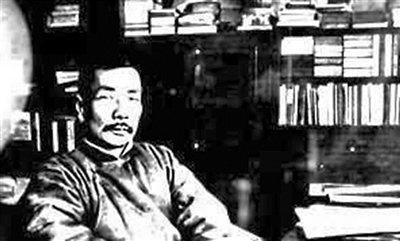 1928年3月，鲁迅在上海景云里寓所