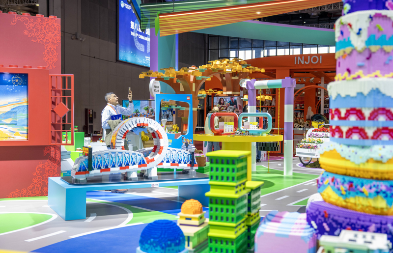 乐高集团在2025年进博会。