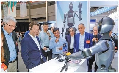 第三十七次上海市市长国际企业家咨询会议“汇聚西岸·对话未来”会外活动。上海市发展改革委供图