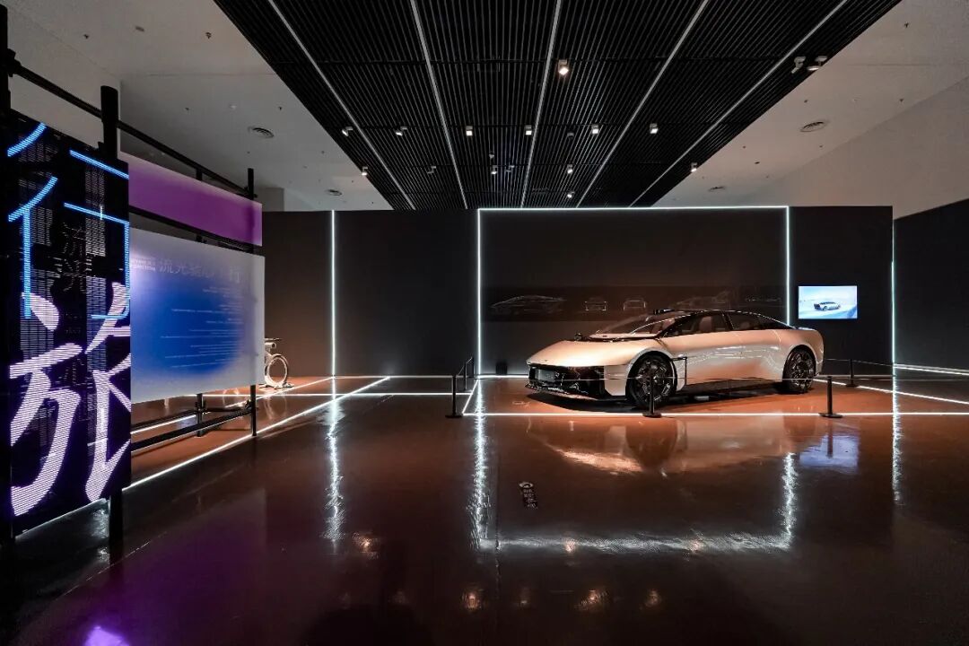 “创意之光 照见未来”第四届上海艺术设计大展