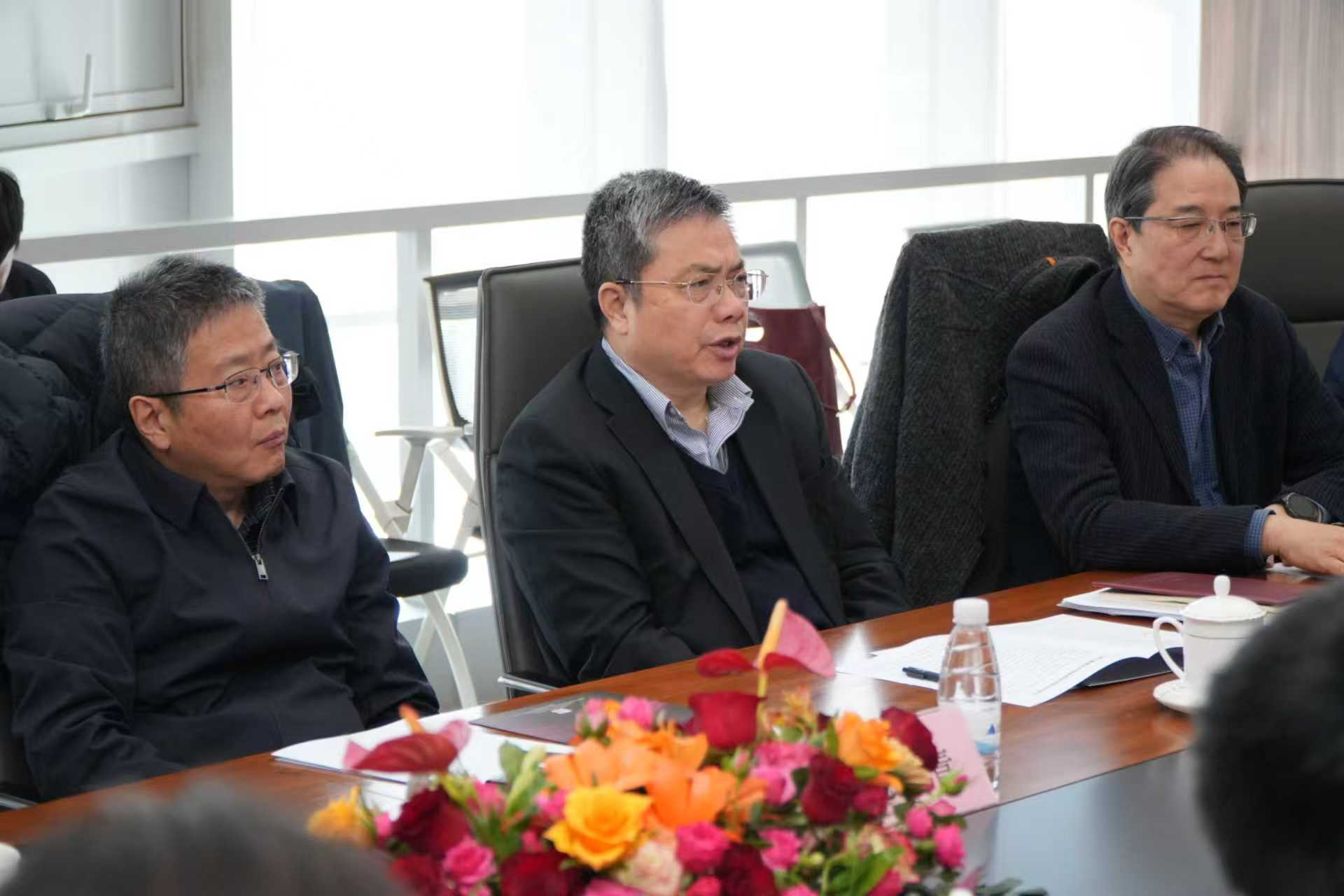 市政协副主席肖贵玉讲话