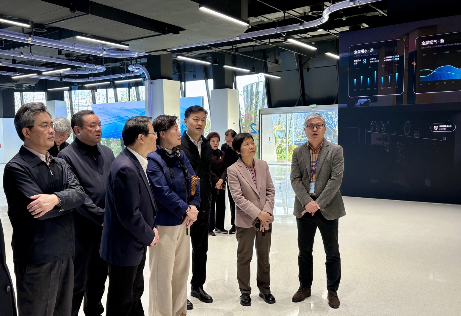 走访调研上海美的全球创新园区