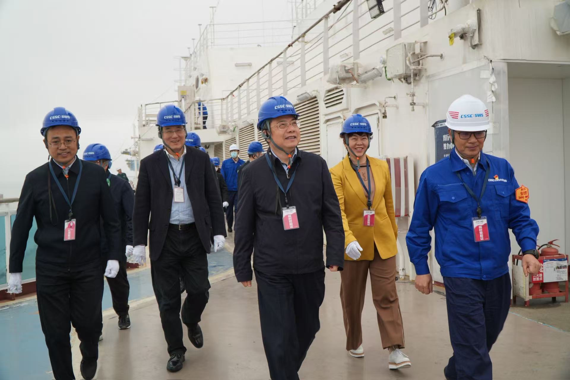 调研大型邮轮H1509（“爱达·花城号”）建设情况