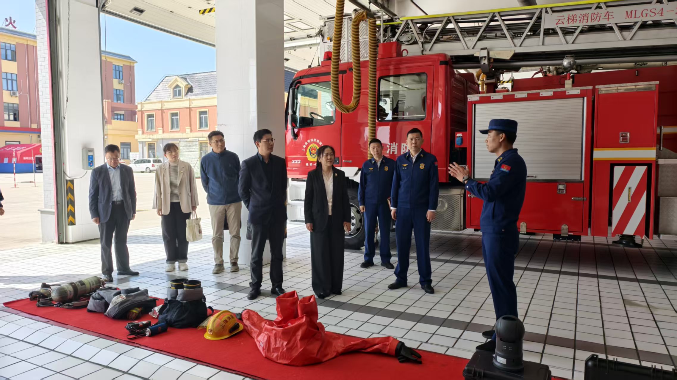 图为提案督办现场 崇明区政协供图