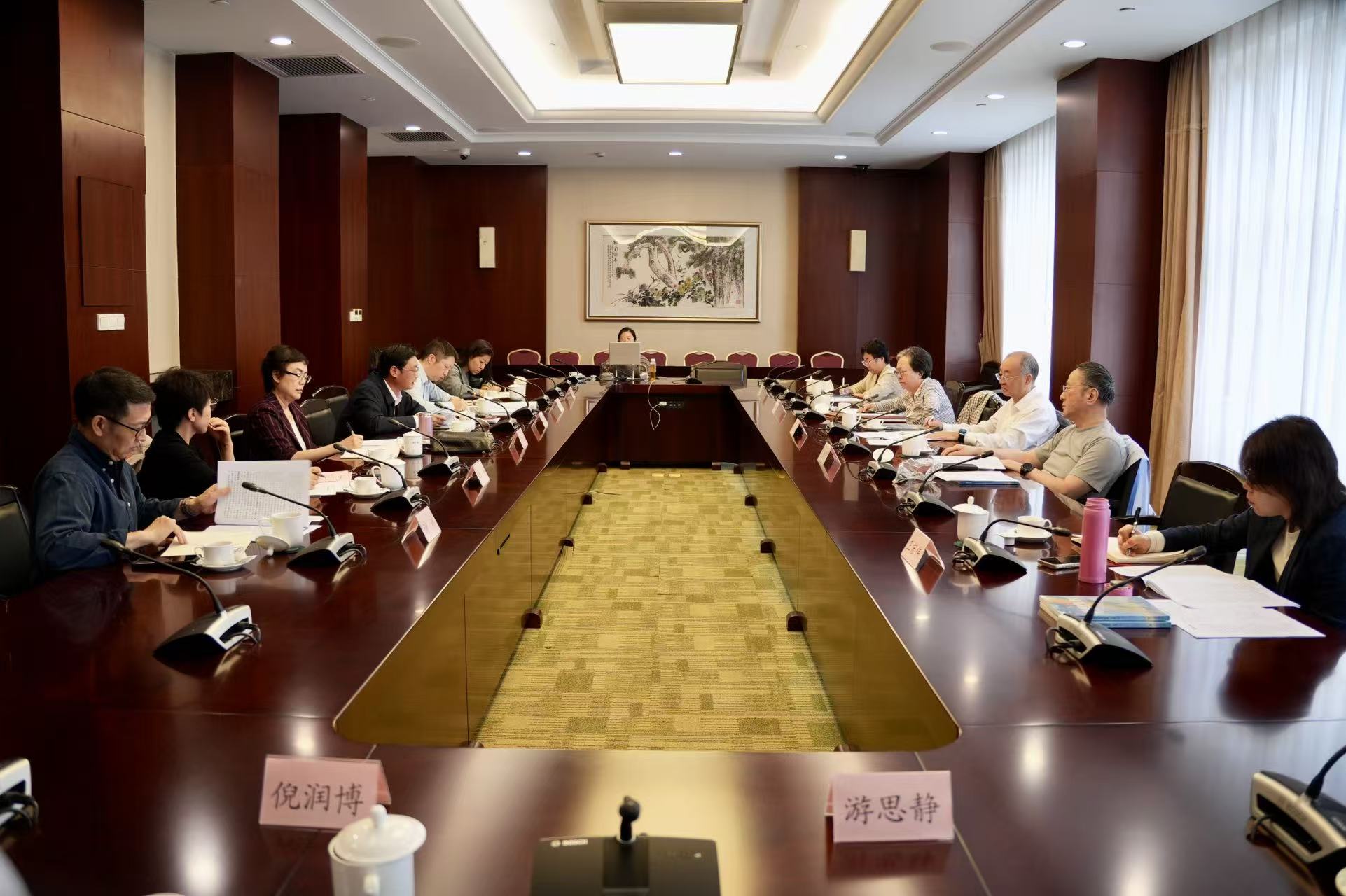 座谈会现场 游思静 摄