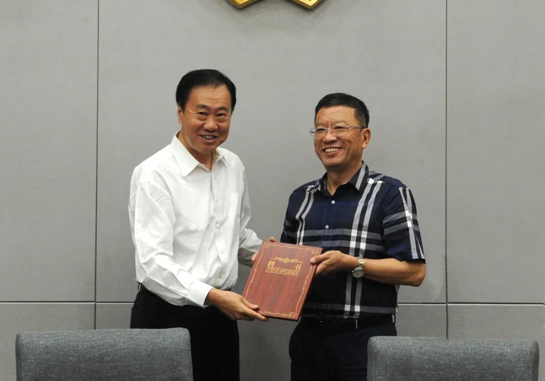 李景阳,赵宝平分别担任辽宁政协文史馆馆长,书画院院长