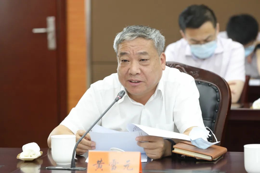 张家港市委书记潘国强召开座谈会,领衔督办市政协重点提案