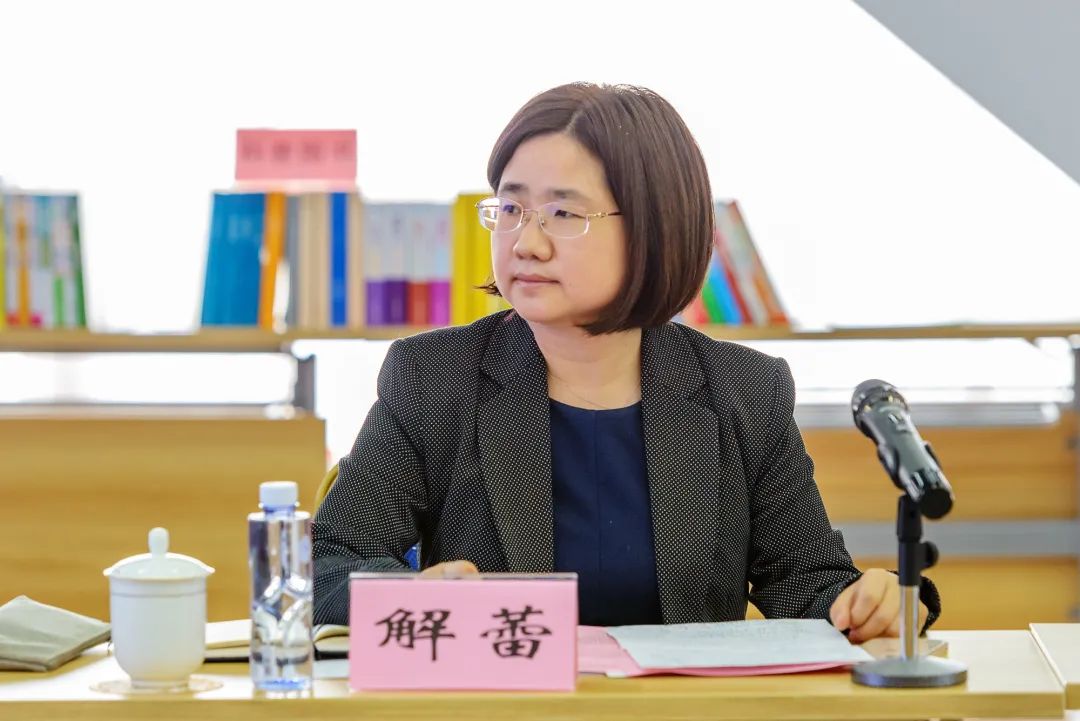 凌云街道政协委员工作联络组举行委员读书活动