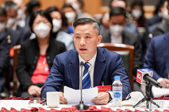 市政协委员黄海清