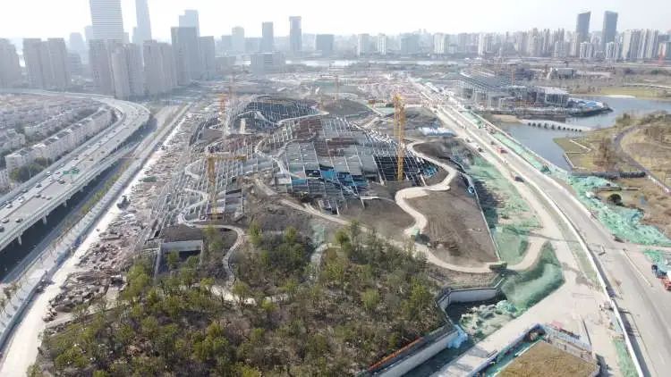 要在这样的结构仓上覆土、种树需突破很多难点(资料图)
