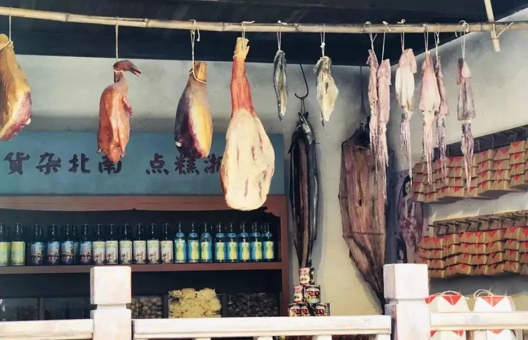 旧时南货店内的景象