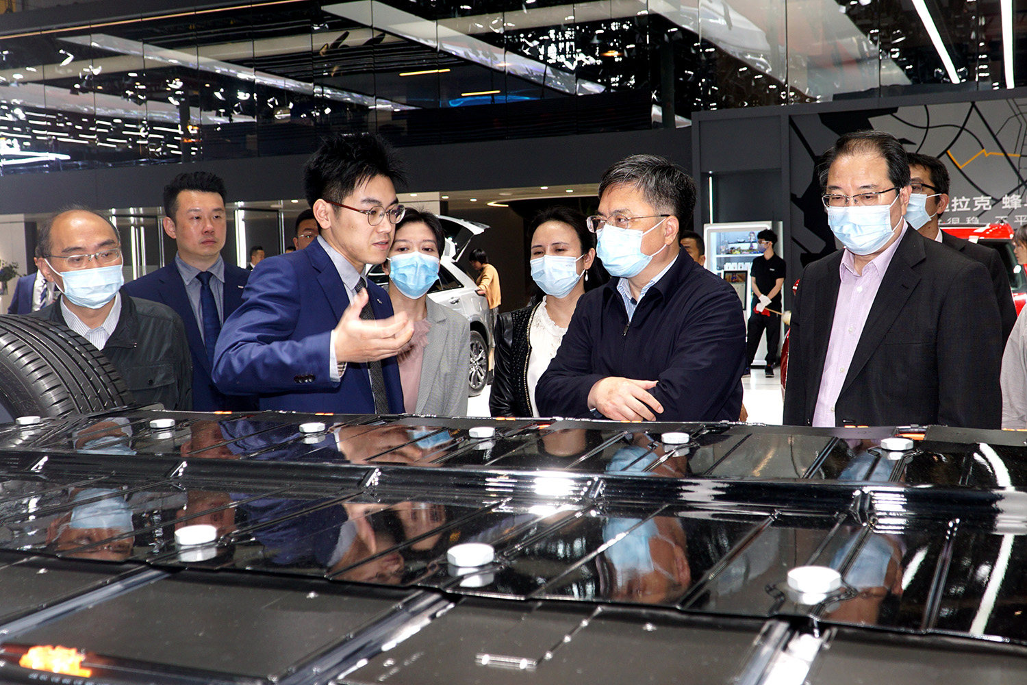 4月20日，上海国际车展第一个公众日，课题组前往现场感受消费温度