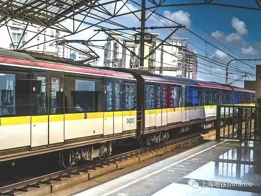 3号线为明黄色 上海地铁 图