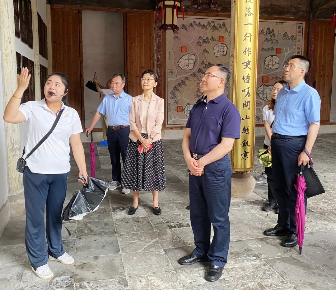 区政协主席黄冲率调研组一行先后赴黄山、合肥考察调研_长三角政协