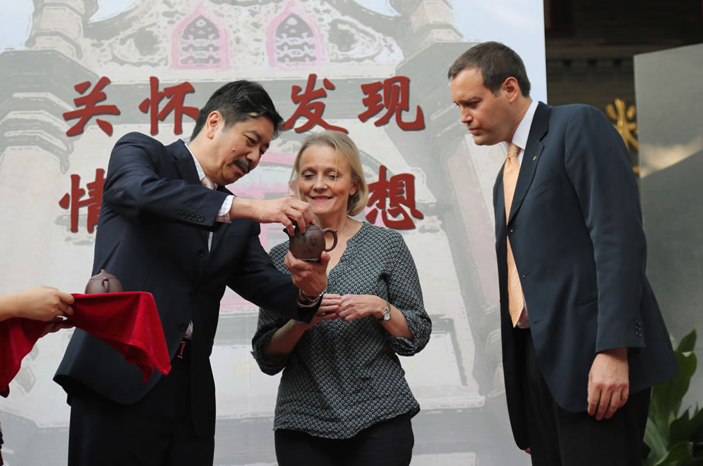 2014年,周令飞在鲁迅与国际文学“大师对话”活动。