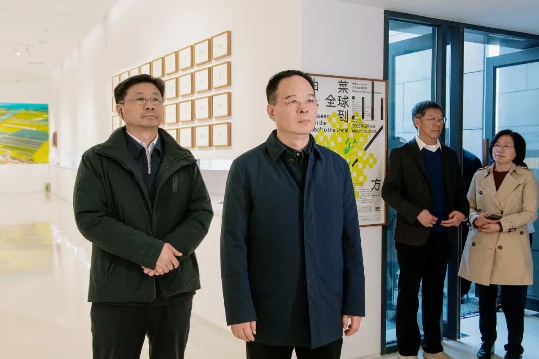 11月21日,孙伟在中国沙洋油菜博物馆调研油菜产业和三产融合发展情况。