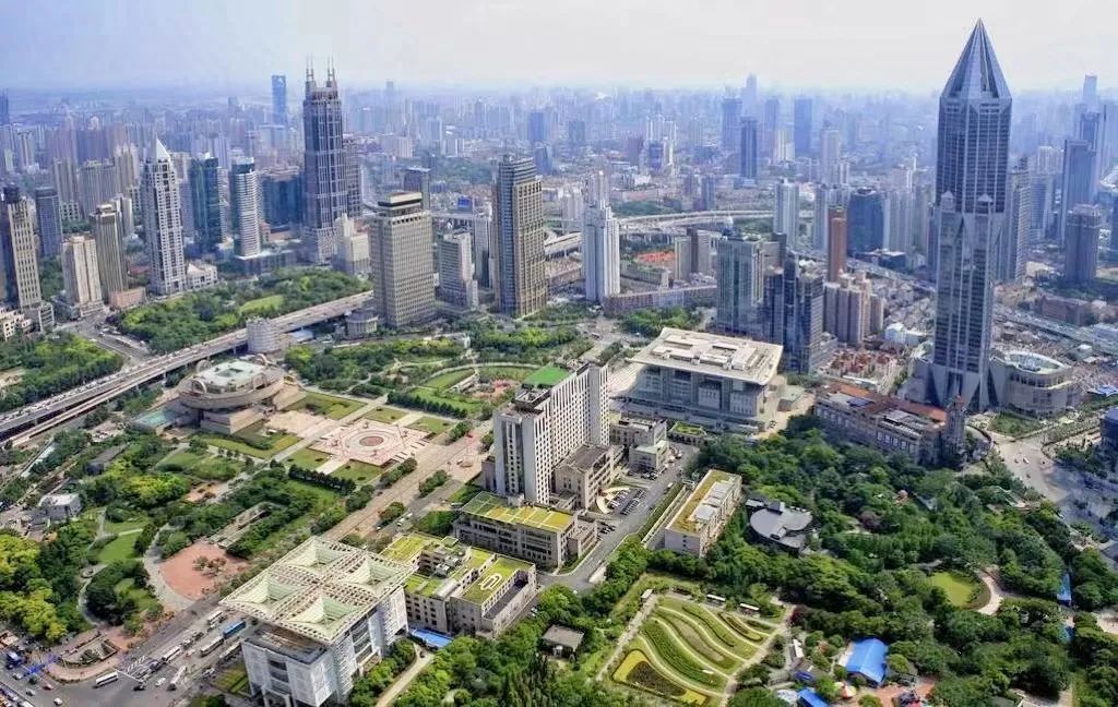 今日人民广场鸟瞰（来源：上海市测绘院“图溯上海”微信公众号）
