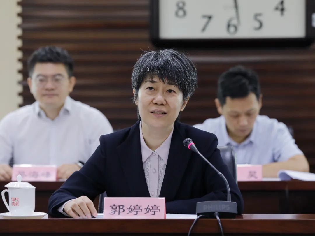 郭婷婷介绍相关情况