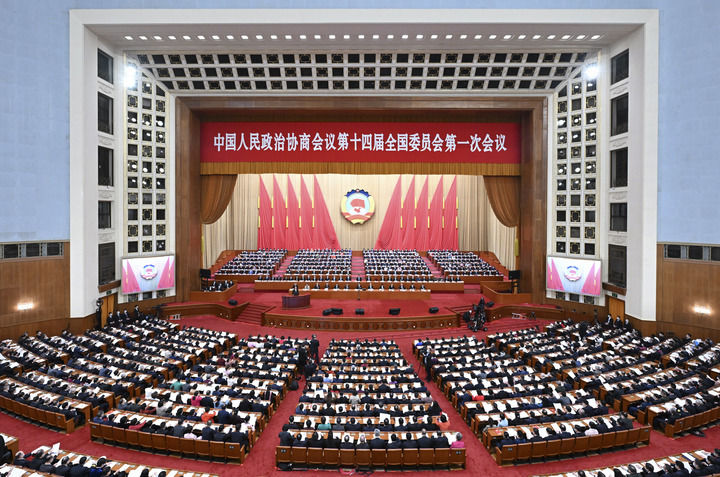 中国人民政治协商会议第十四届全国委员会第一次会议在北京人民大会堂开幕(2023年3月4日摄)。新华社记者 翟健岚 摄