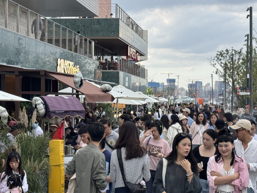 西岸梦中心，摄于10月2日。徐汇区供图