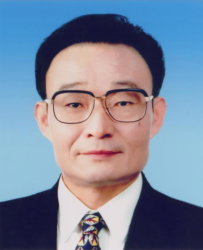 吴邦国同志遗像 新华社发