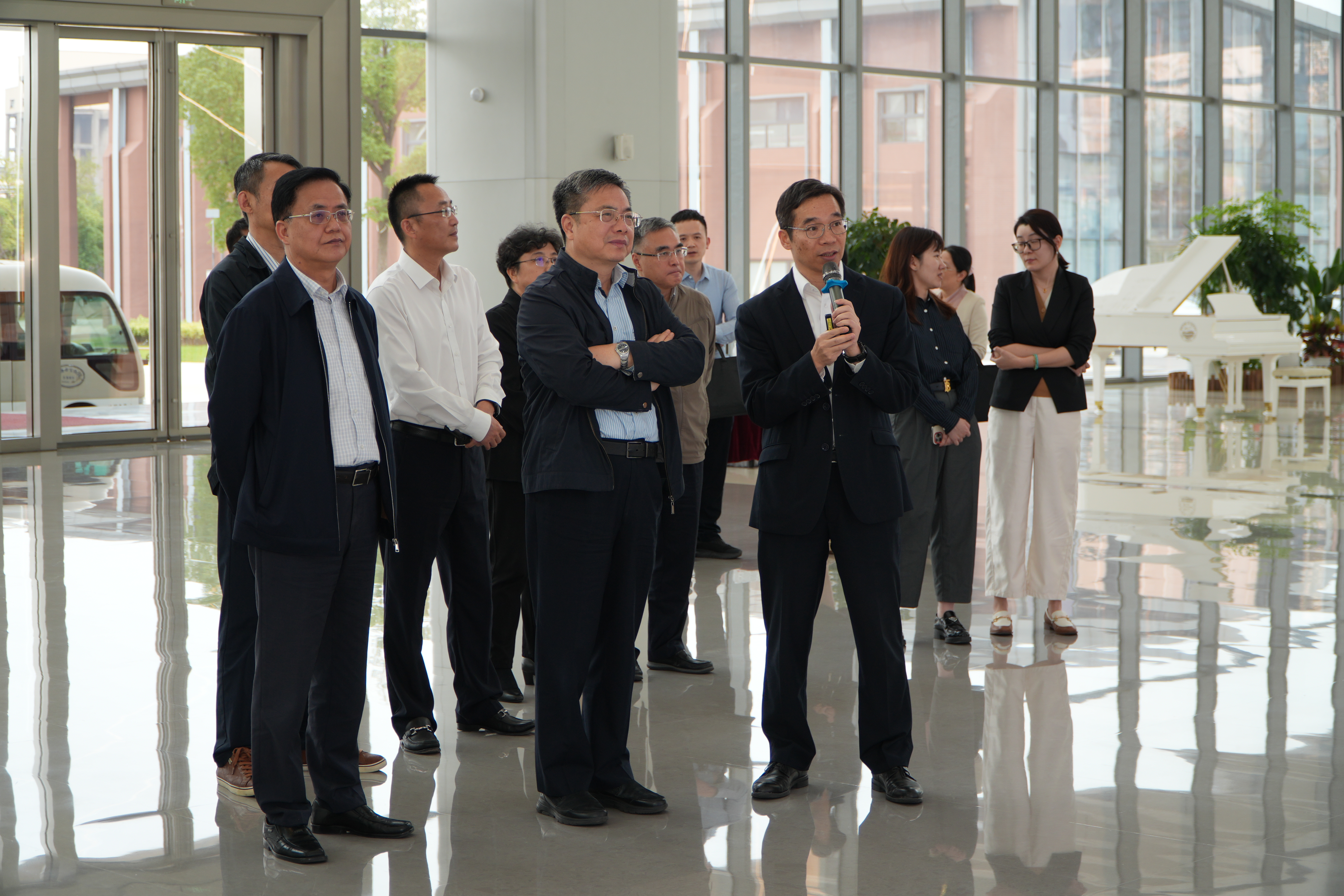 实地调研金色炉台·中国宝武钢铁会博中心