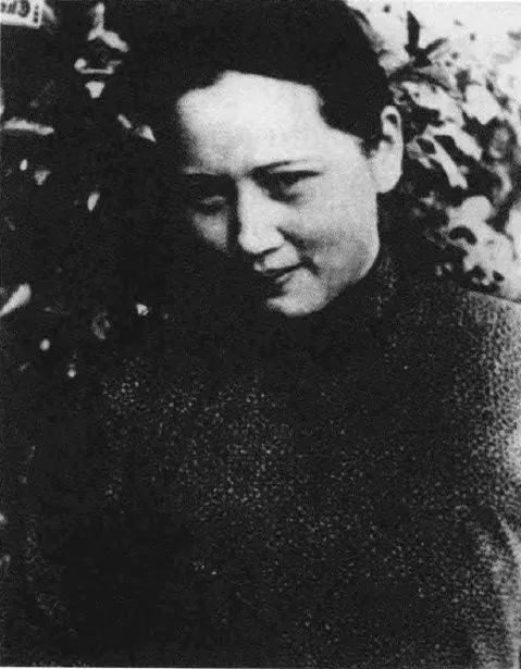 20世纪30年代,宋庆龄在上海留影