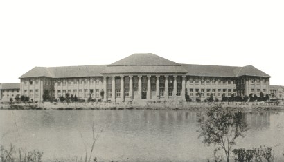 同济大学大礼堂(刊于1930年国立同济大学一览)
