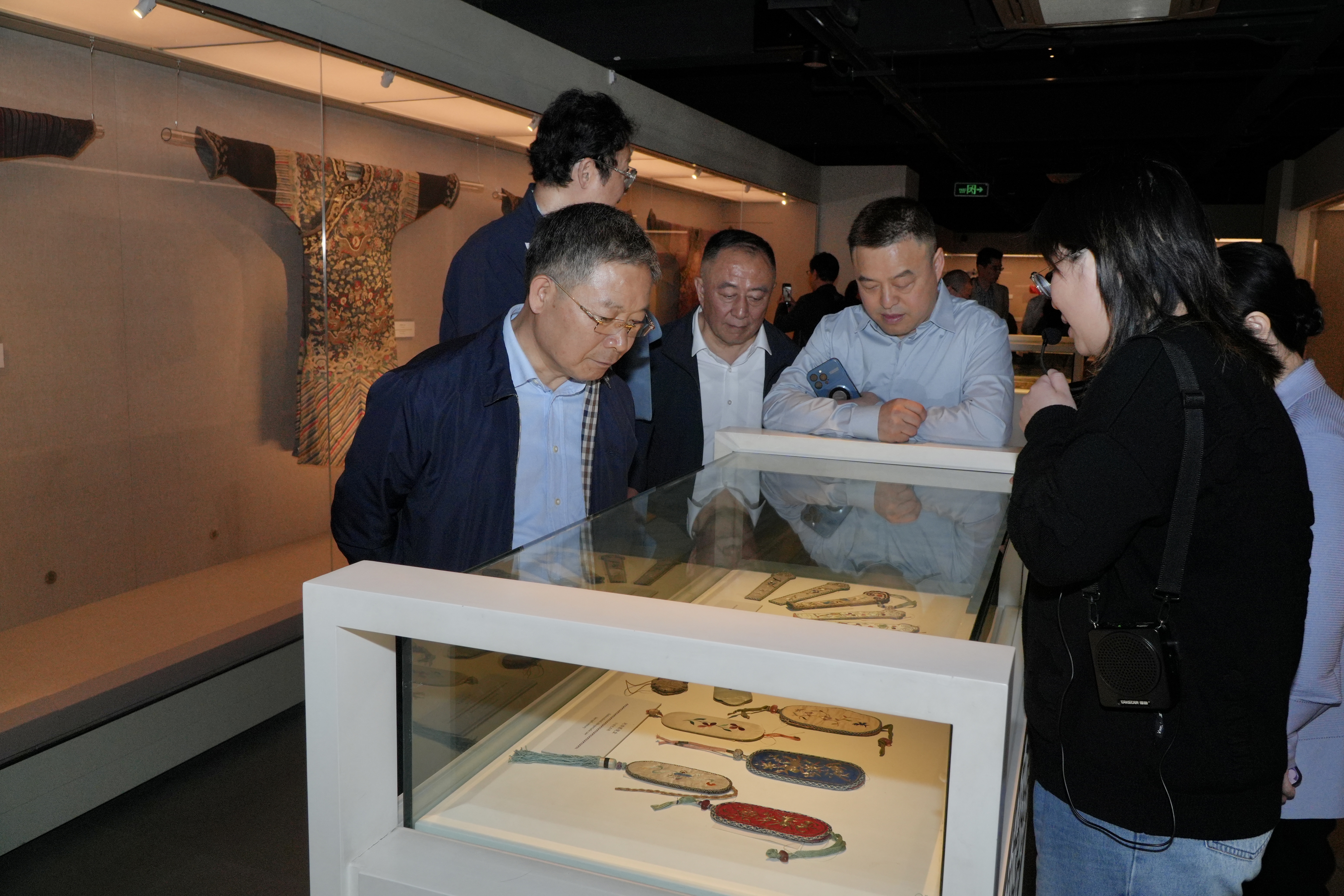 调研上海纺织服饰博物馆