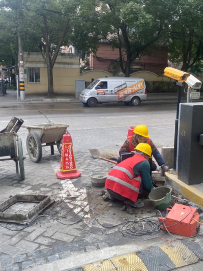 樱源晶舍小区施工现场 图片来源:新泾镇街道