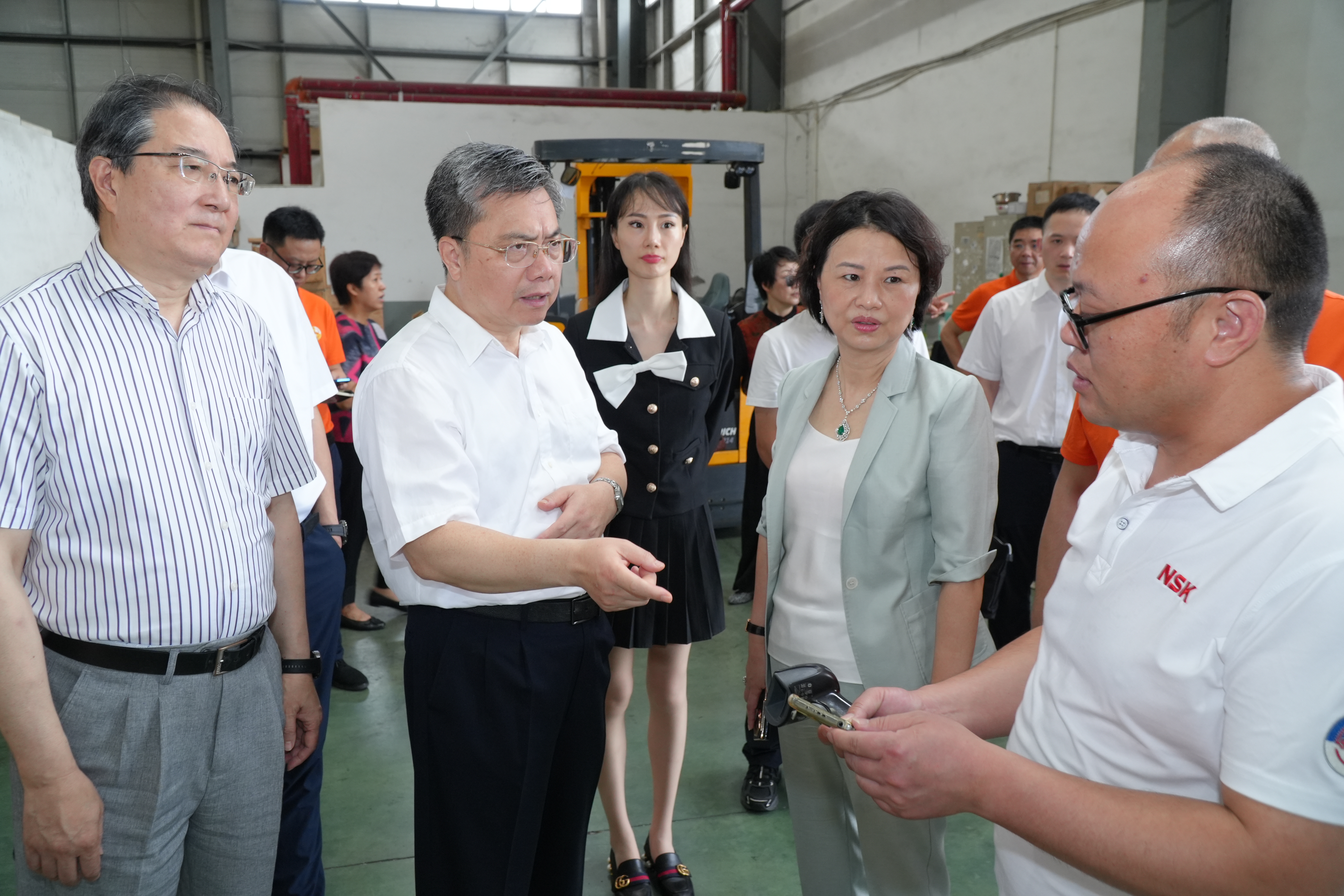 调研上海恩斯凯投资（集团）有限公司