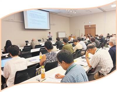 8月14日，日本“继承和发展村山谈话会”在东京举行研讨会，呼吁日本在宣布无条件投降80周年之际正视侵略与殖民历史，发展与亚洲各国的和平友好关系。朱玥颖摄