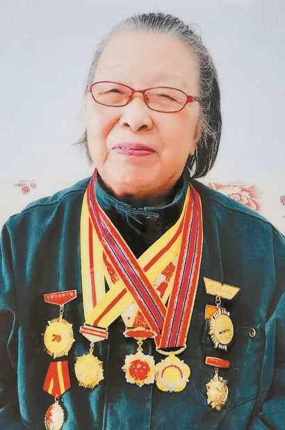 李敏庄 资料照片