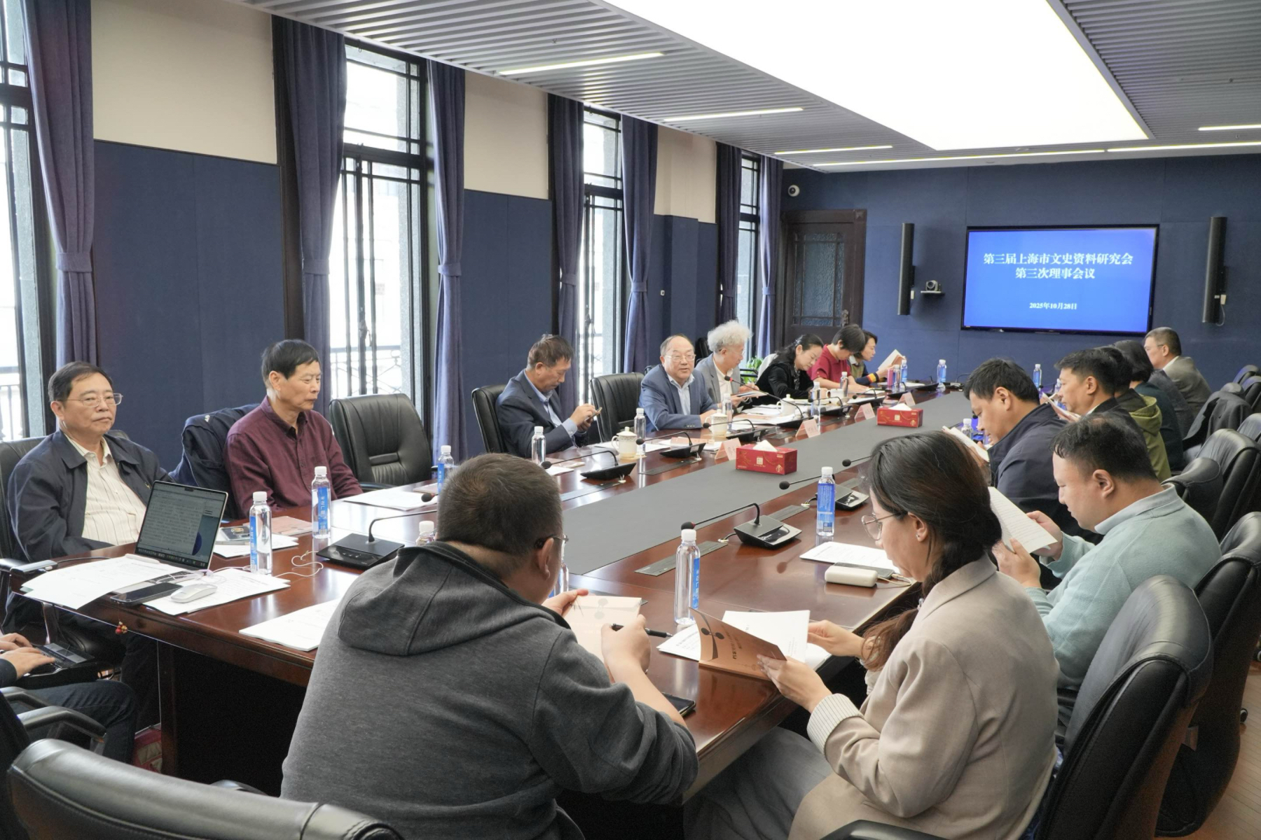 会议现场 图片由李若涵 摄