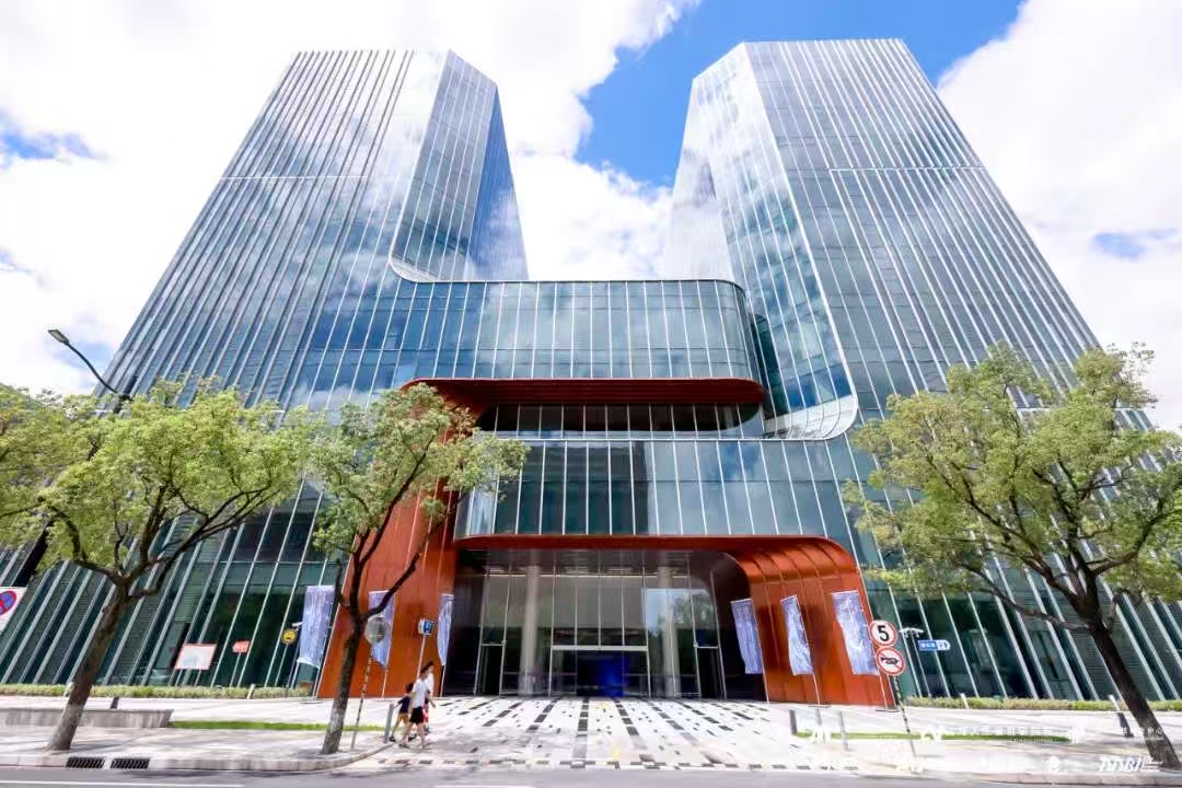 位于“大零号湾”科技创新策源功能区T字型核心位置的大零号湾科创成果转化中心  图片来源“大零号湾”