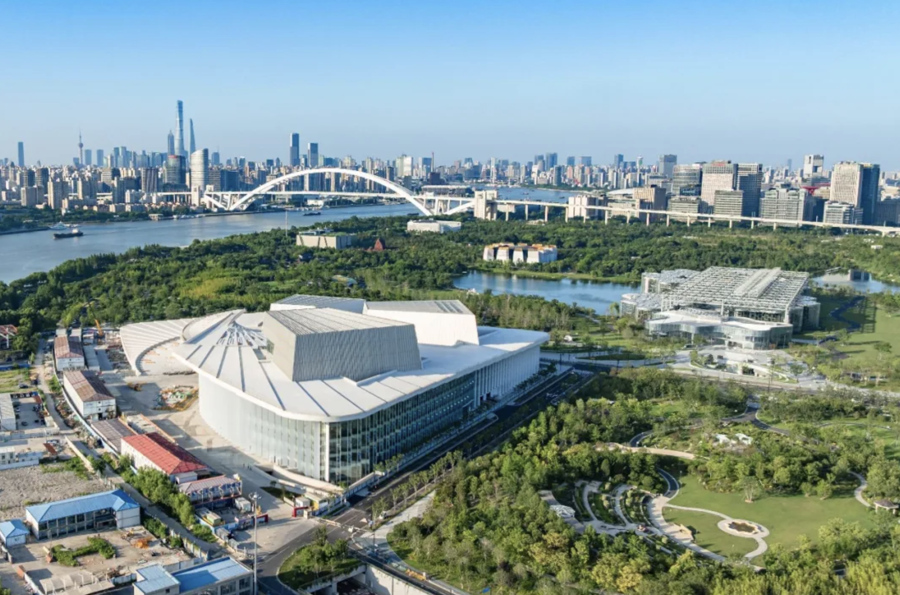 上海大歌剧院是世博文化公园的最后一块拼图。