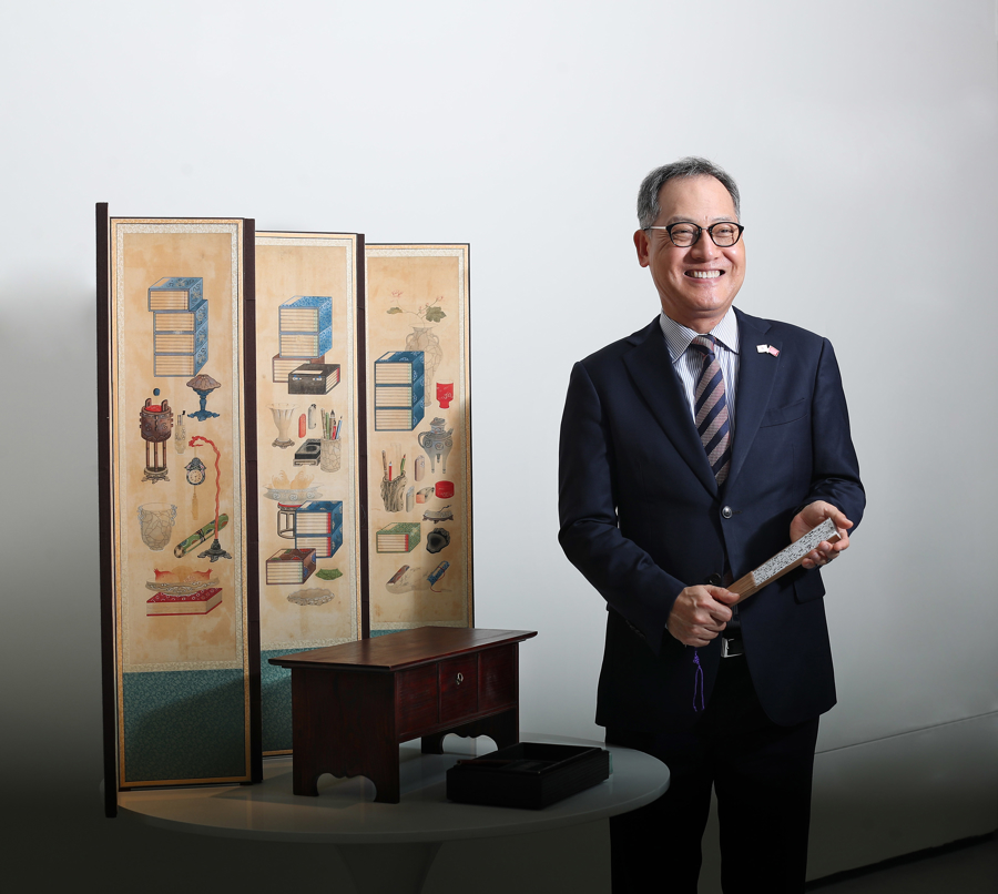 图为韩国驻上海总领事金英俊。