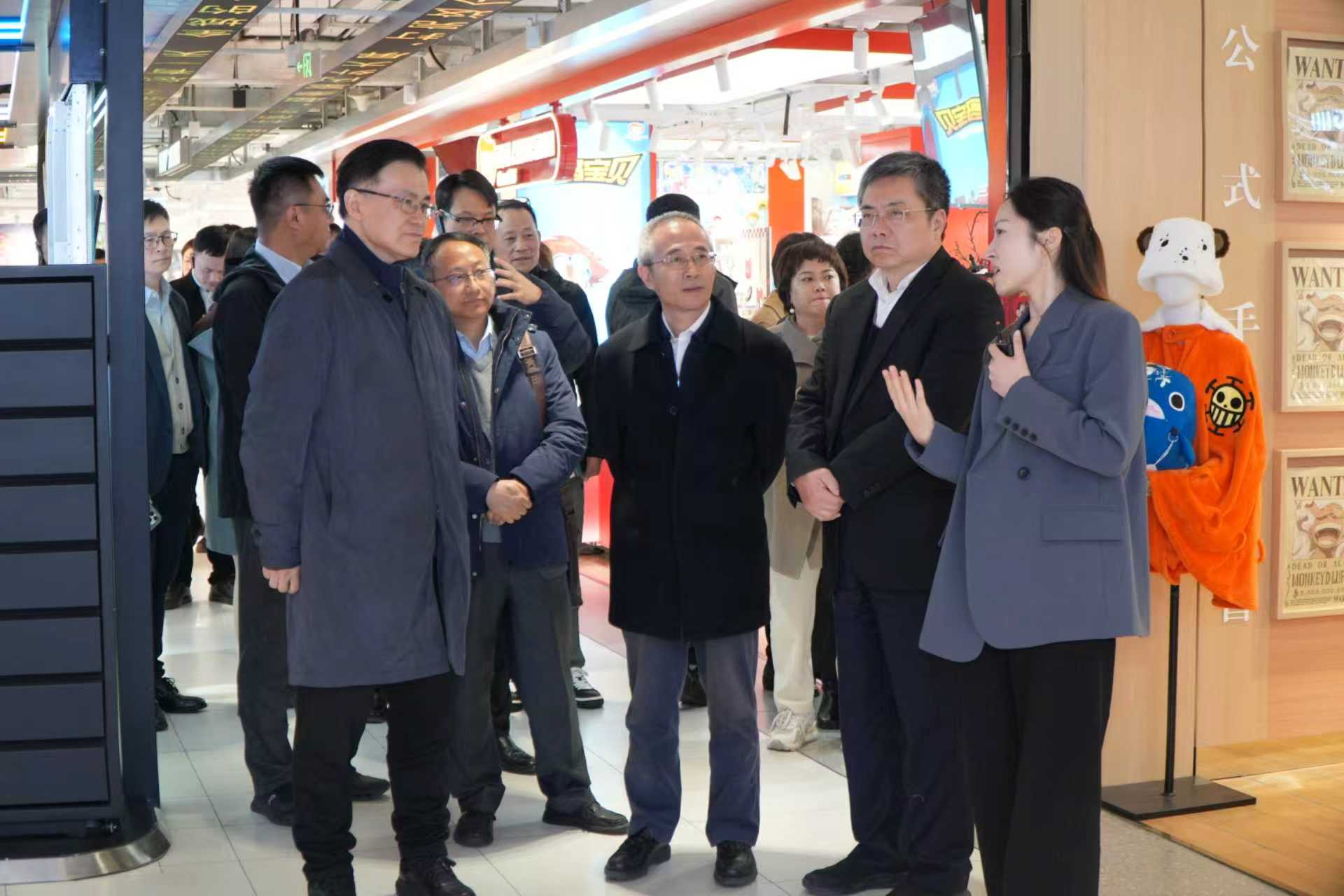 实地调研百联ZX创趣场