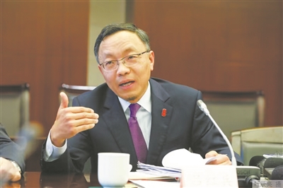 吕红兵委员