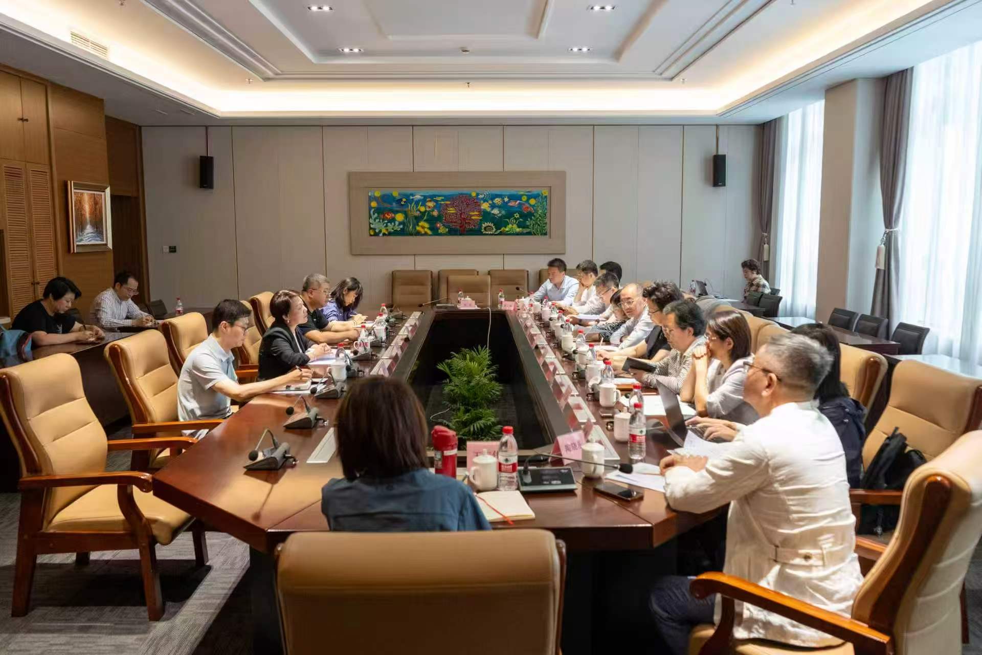 座谈会现场 董潇韩摄
