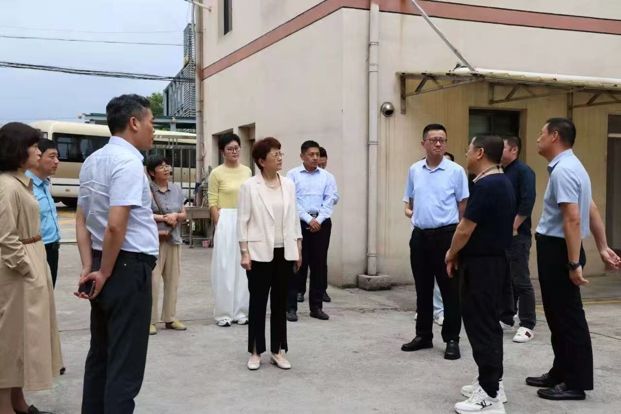 实地调研